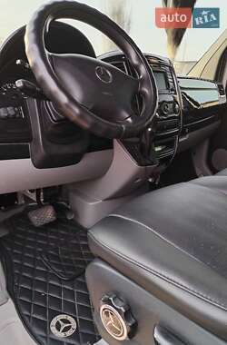 Грузовой фургон Mercedes-Benz Sprinter 2015 в 