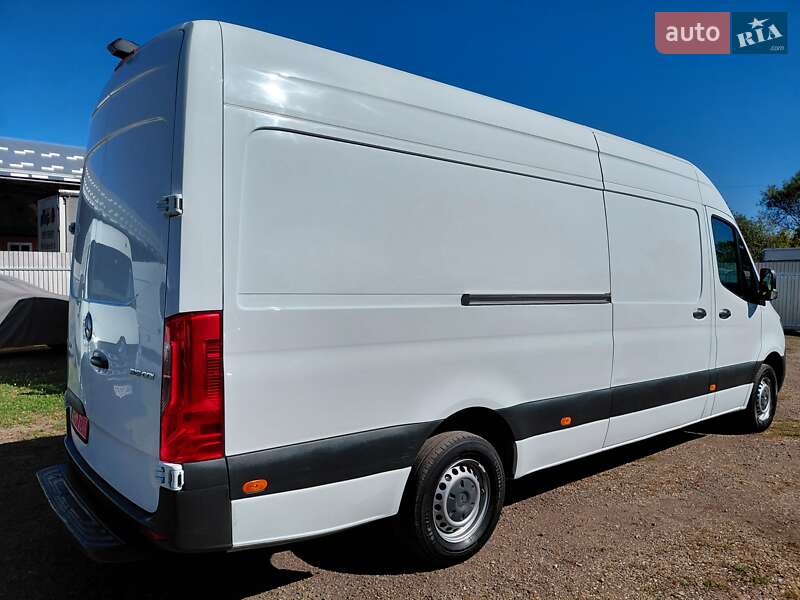 Грузовой фургон Mercedes-Benz Sprinter 2021 в Ивано-Франковске