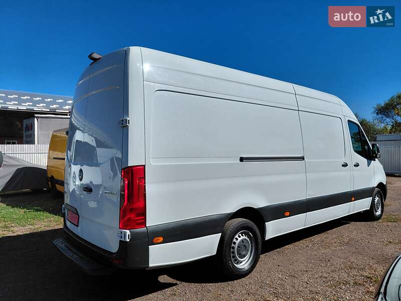 Грузовой фургон Mercedes-Benz Sprinter 2021 в Ивано-Франковске
