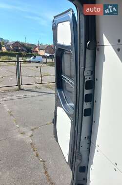 Грузовой фургон Mercedes-Benz Sprinter 2021 в 