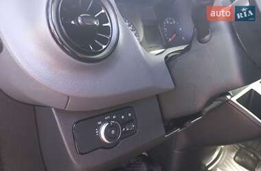 Грузовой фургон Mercedes-Benz Sprinter 2021 в 
