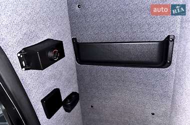 Тентованый Mercedes-Benz Sprinter 2022 в 