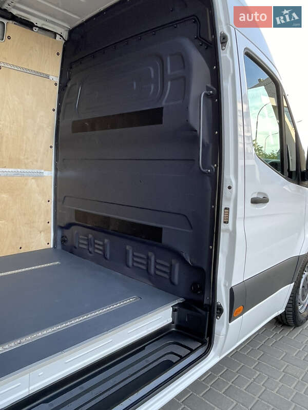 Вантажний фургон Mercedes-Benz Sprinter 2019 в Одесі