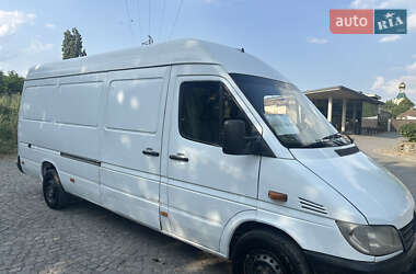 Грузовой фургон Mercedes-Benz Sprinter 2001 в 
