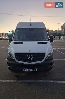 Вантажний фургон Mercedes-Benz Sprinter 2015 в Харкові