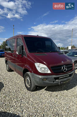 Вантажний фургон Mercedes-Benz Sprinter 2011 в Івано-Франківську