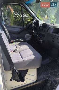 Грузовой фургон Mercedes-Benz Sprinter 2002 в 