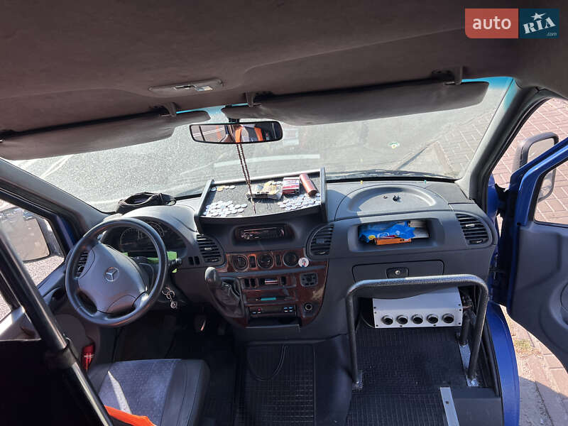 Микроавтобус Mercedes-Benz Sprinter 2002 в Киеве