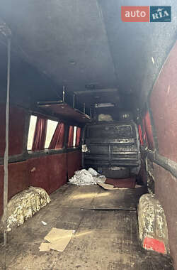 Грузопассажирский фургон Mercedes-Benz Sprinter 2003 в 
