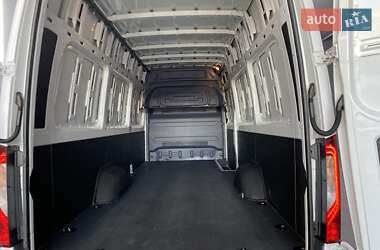 Грузовой фургон Mercedes-Benz Sprinter 2021 в 