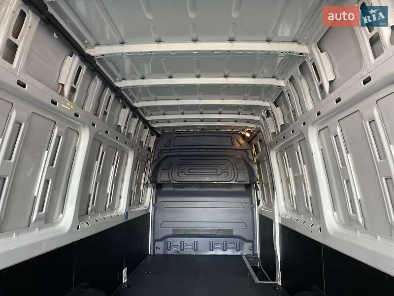 Грузовой фургон Mercedes-Benz Sprinter 2021 в Хусте