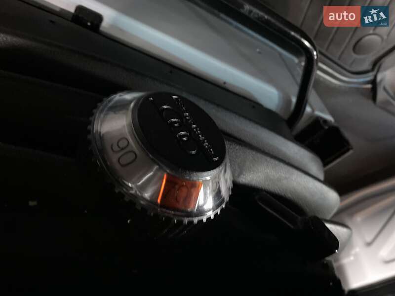 Грузовой фургон Mercedes-Benz Sprinter 2021 в Хусте
