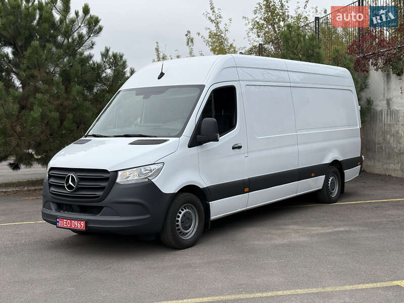 Вантажний фургон Mercedes-Benz Sprinter 2021 в Рівному