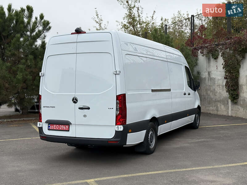 Вантажний фургон Mercedes-Benz Sprinter 2021 в Рівному