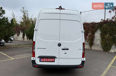Грузовой фургон Mercedes-Benz Sprinter 2021 в 