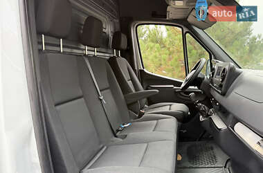Грузовой фургон Mercedes-Benz Sprinter 2021 в 