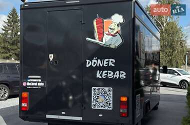 Грузовой фургон Mercedes-Benz Sprinter 2005 в 