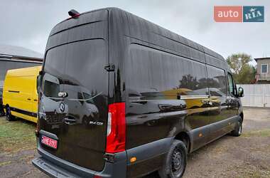 Грузовой фургон Mercedes-Benz Sprinter 2021 в 