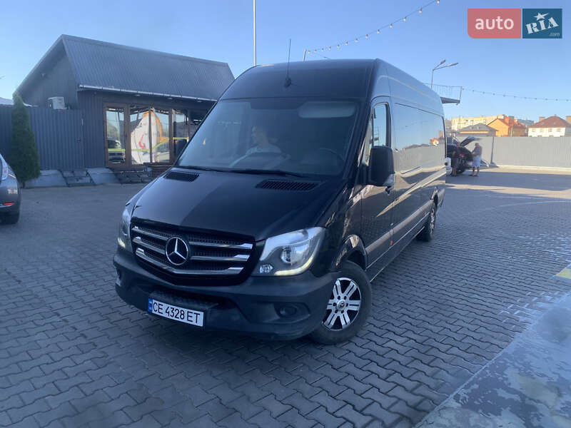 Mercedes-Benz Sprinter 2013