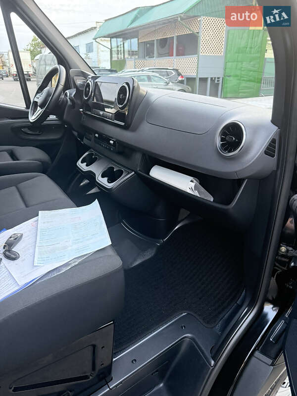 Грузовой фургон Mercedes-Benz Sprinter 2020 в Луцке фото 45 Грузовой фургон Mercedes-Benz Sprinter 2020 в Луцке