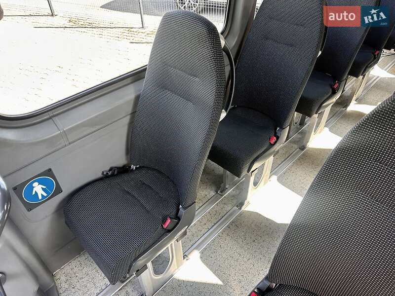 Микроавтобус Mercedes-Benz Sprinter 2012 в Львове