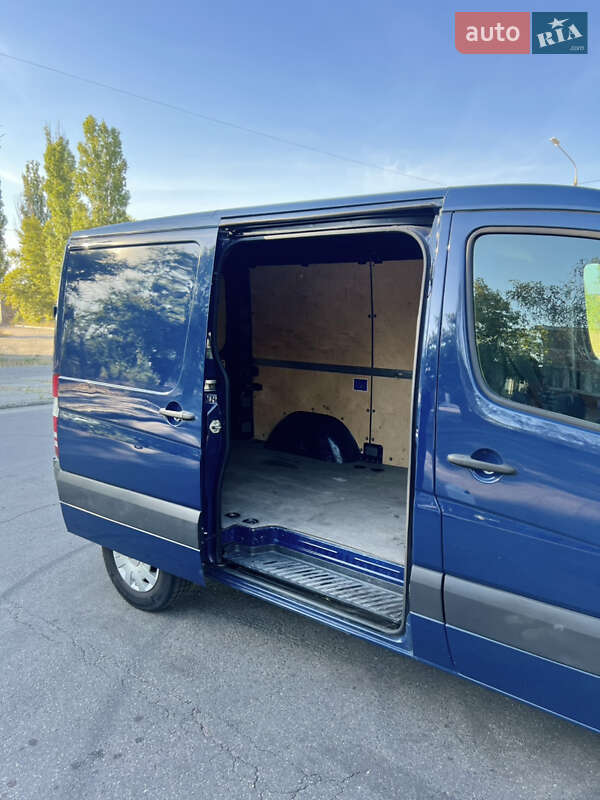 Грузовой фургон Mercedes-Benz Sprinter 2016 в Николаеве