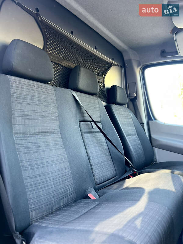 Грузовой фургон Mercedes-Benz Sprinter 2016 в Николаеве