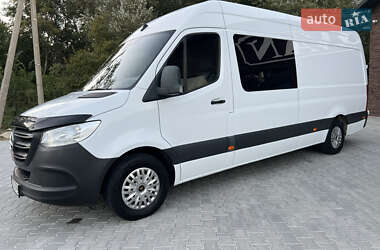 Микроавтобус Mercedes-Benz Sprinter 2019 в  фото 10 Микроавтобус Mercedes-Benz Sprinter 2019 в