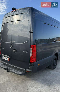 Вантажний фургон Mercedes-Benz Sprinter 2019 в 