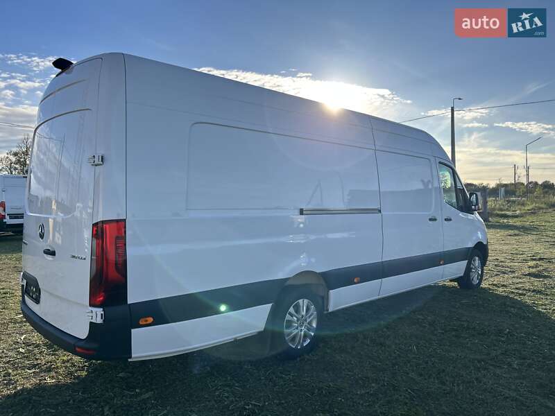 Грузовой фургон Mercedes-Benz Sprinter 2021 в Стрые