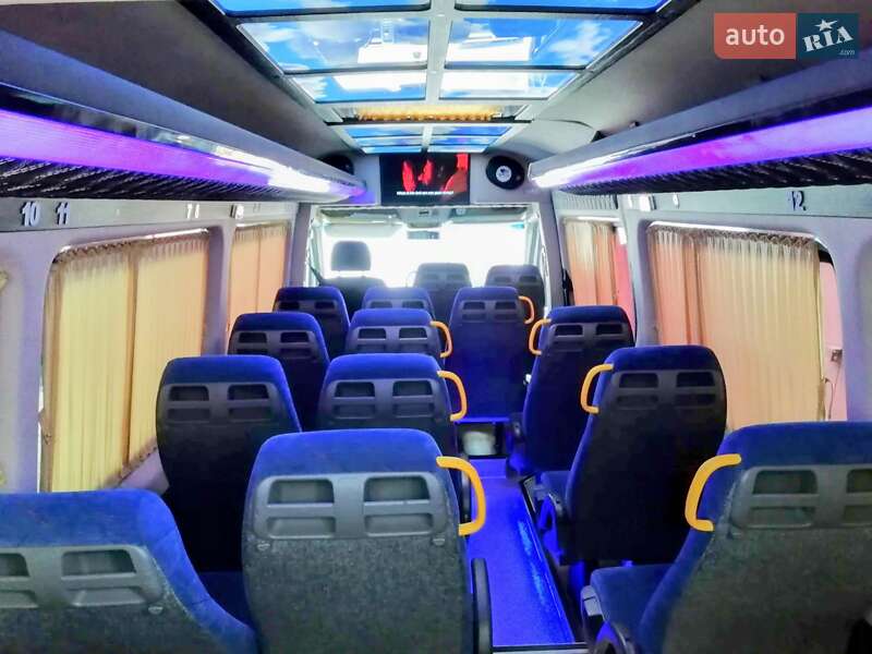 Другие автобусы Mercedes-Benz Sprinter 2012 в Киеве