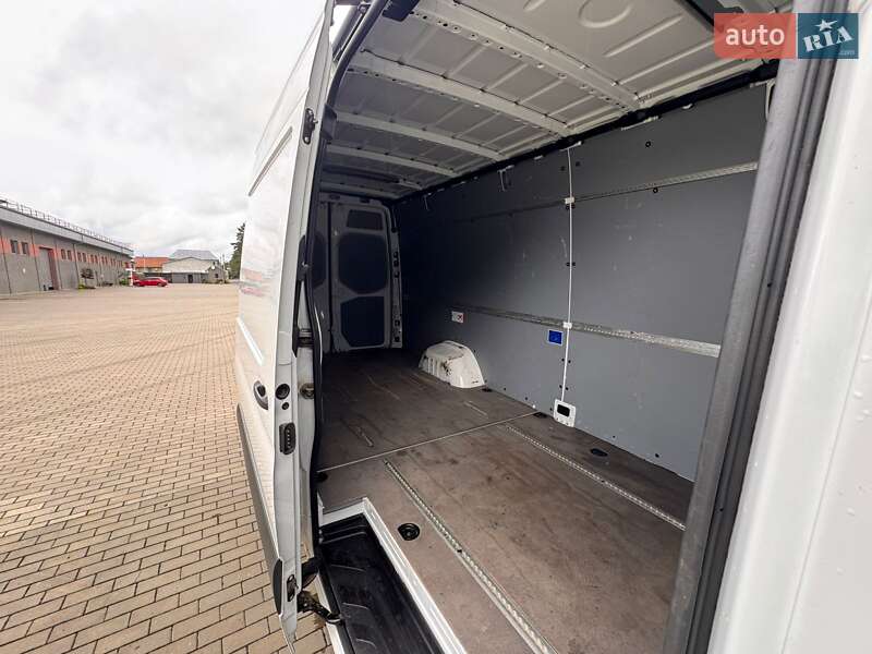 Вантажний фургон Mercedes-Benz Sprinter 2020 в Рівному
