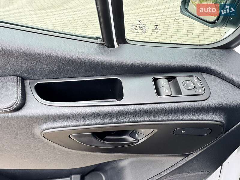 Вантажний фургон Mercedes-Benz Sprinter 2020 в Рівному
