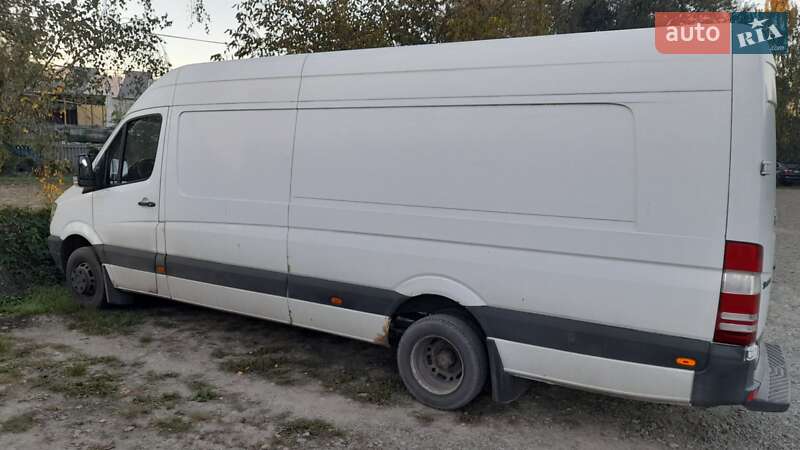 Грузовой фургон Mercedes-Benz Sprinter 2007 в 