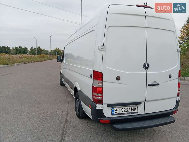 Вантажний фургон Mercedes-Benz Sprinter 2013 в Львові фото 6 Вантажний фургон Mercedes-Benz Sprinter 2013 в Львові