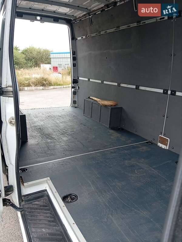 Вантажний фургон Mercedes-Benz Sprinter 2013 в Львові фото 19 Вантажний фургон Mercedes-Benz Sprinter 2013 в Львові