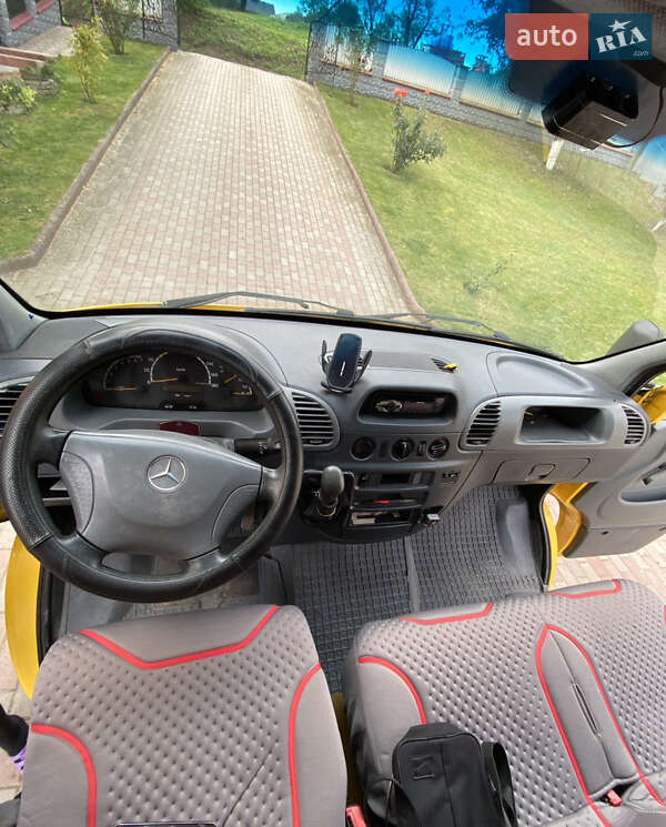 Вантажний фургон Mercedes-Benz Sprinter 2004 в Тернополі фото 10 Вантажний фургон Mercedes-Benz Sprinter 2004 в Тернополі