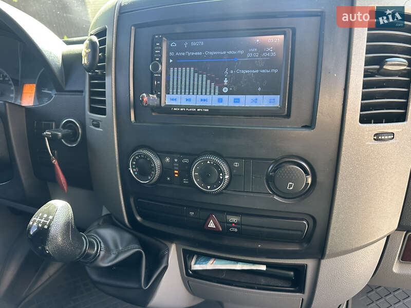 Вантажний фургон Mercedes-Benz Sprinter 2006 в Одесі фото 12 Вантажний фургон Mercedes-Benz Sprinter 2006 в Одесі