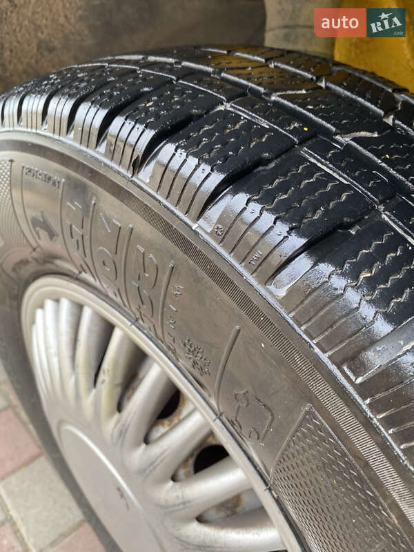 Вантажний фургон Mercedes-Benz Sprinter 2004 в Тернополі фото 14 Вантажний фургон Mercedes-Benz Sprinter 2004 в Тернополі