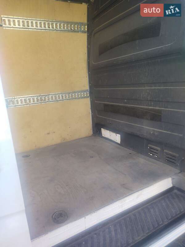 Вантажний фургон Mercedes-Benz Sprinter 2010 в Хорошеві