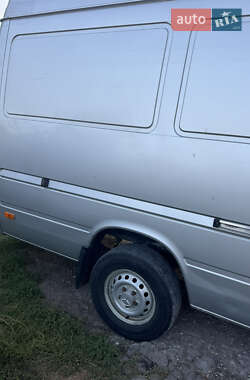 Другие грузовики Mercedes-Benz Sprinter 2004 в 