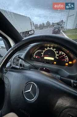 Микроавтобус Mercedes-Benz Sprinter 2002 в 