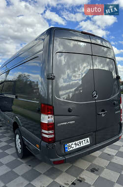 Грузовой фургон Mercedes-Benz Sprinter 2015 в 