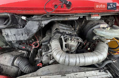 Грузовой фургон Mercedes-Benz Sprinter 2004 в 