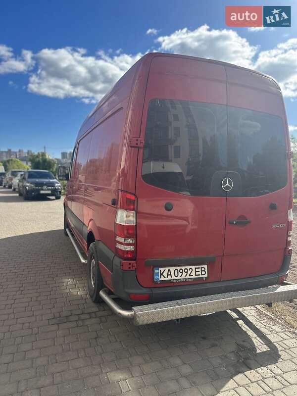 Грузовой фургон Mercedes-Benz Sprinter 2015 в Киеве