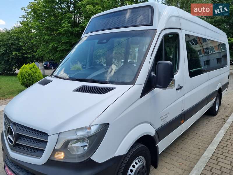Городской автобус Mercedes-Benz Sprinter 2016 в Черновцах