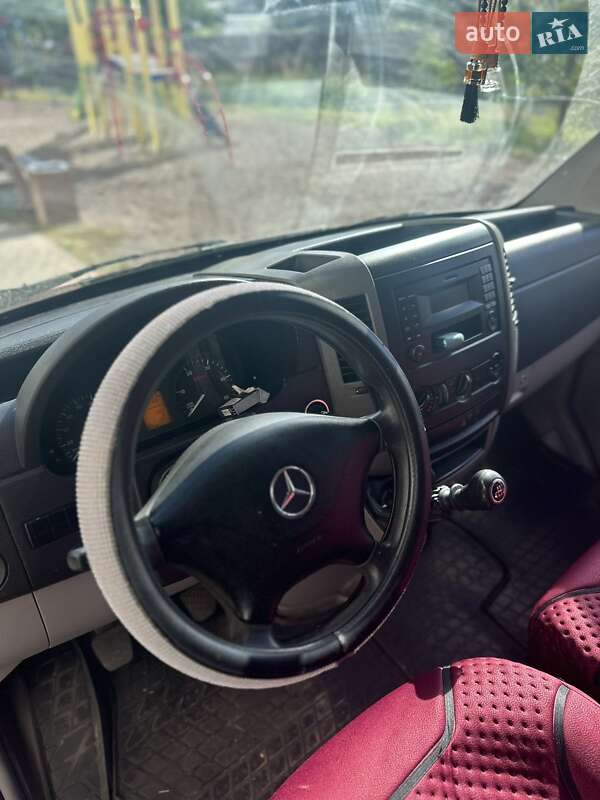 Грузовой фургон Mercedes-Benz Sprinter 2015 в Киеве
