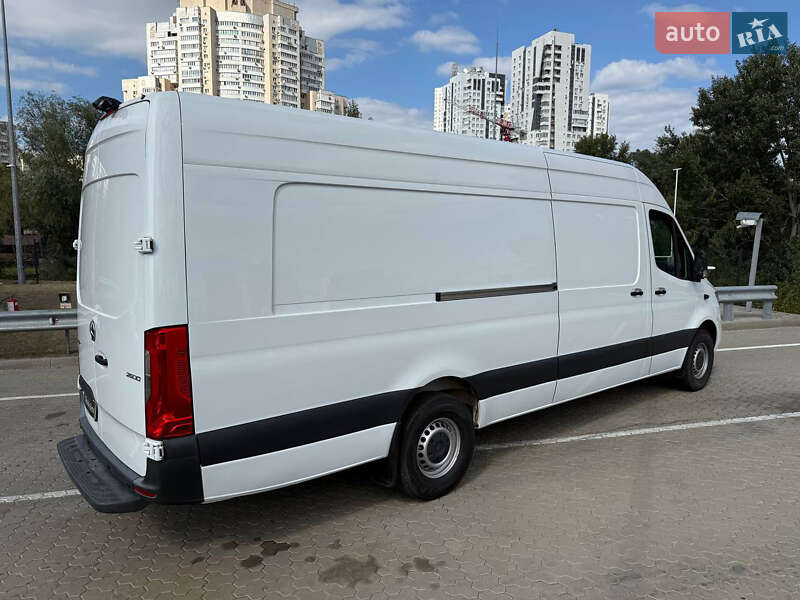 Грузопассажирский фургон Mercedes-Benz Sprinter 2020 в Киеве фото 5 Грузопассажирский фургон Mercedes-Benz Sprinter 2020 в Киеве