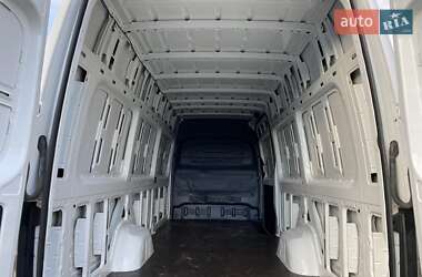 Грузовой фургон Mercedes-Benz Sprinter 2020 в 