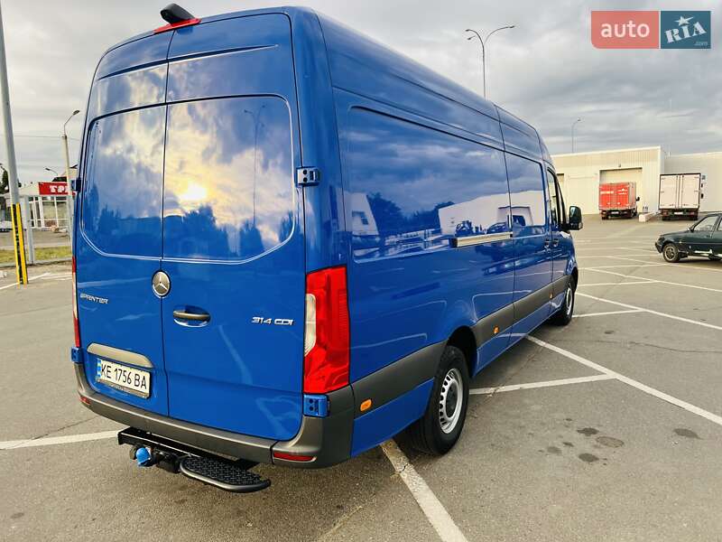 Вантажний фургон Mercedes-Benz Sprinter 2020 в Дніпрі